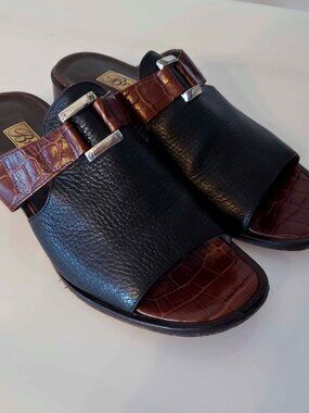 Brighton Black and Brown Nola Sandals with Silver Buckle 7.5M